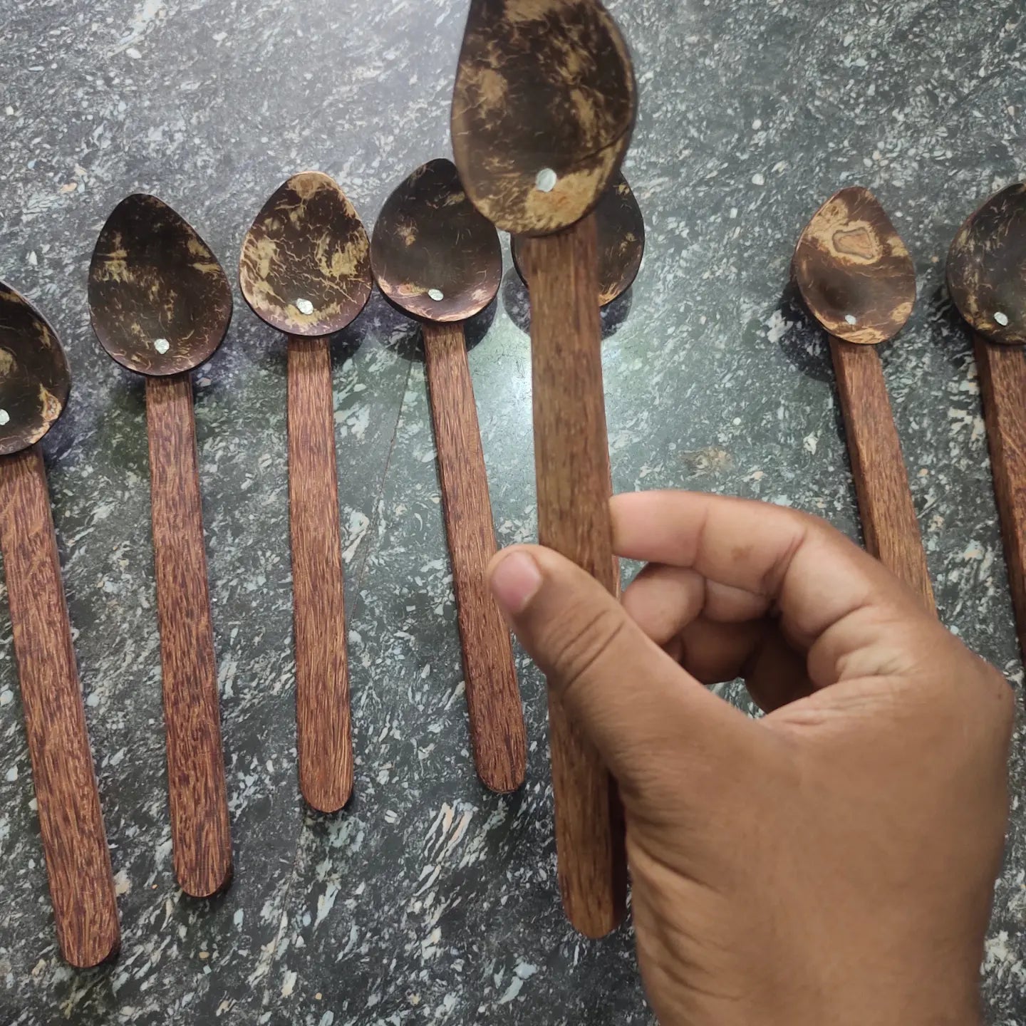 Coconut shell spoon 20 to 25 cm long set of 7