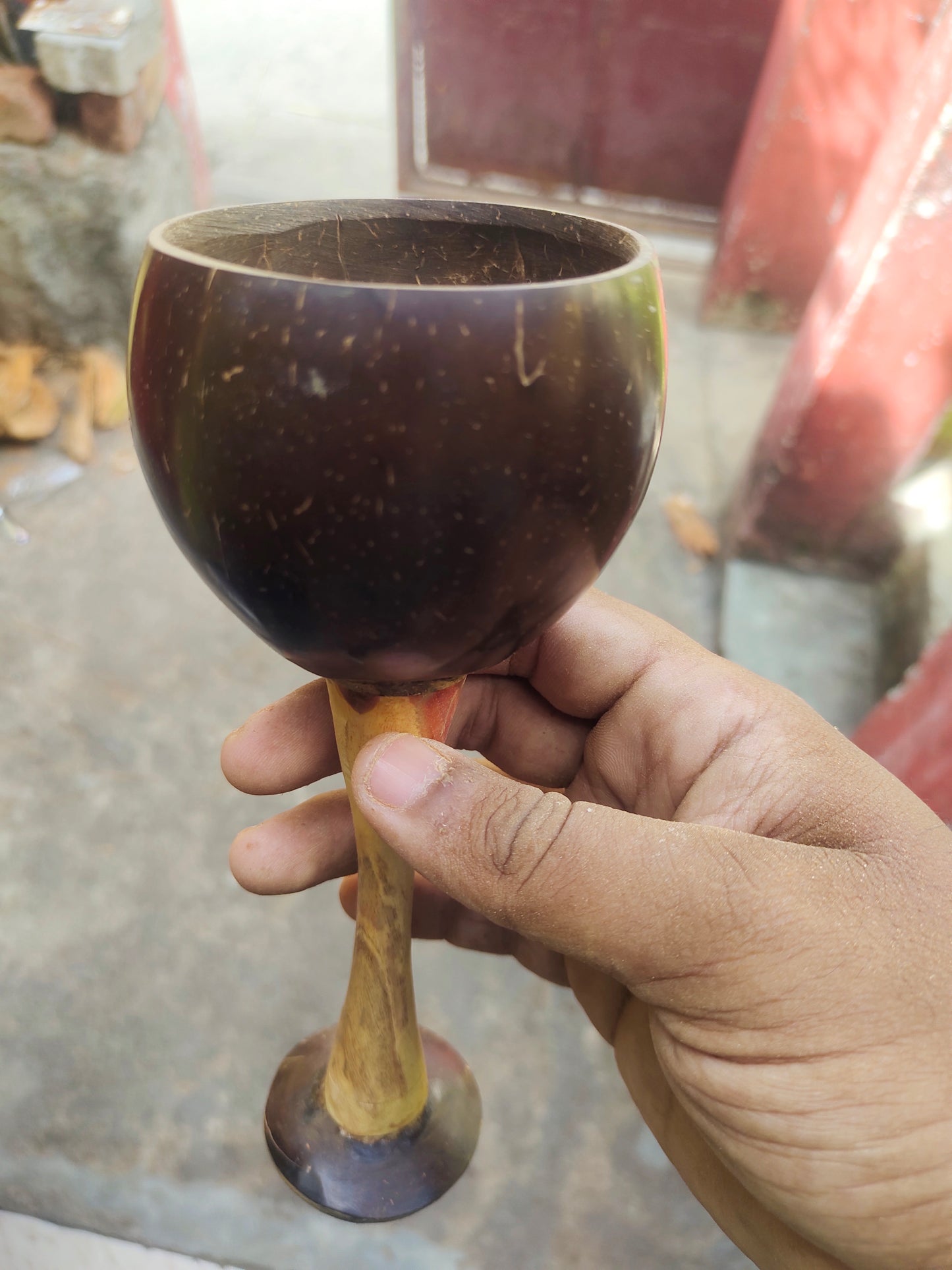 Coconut shell wine cup