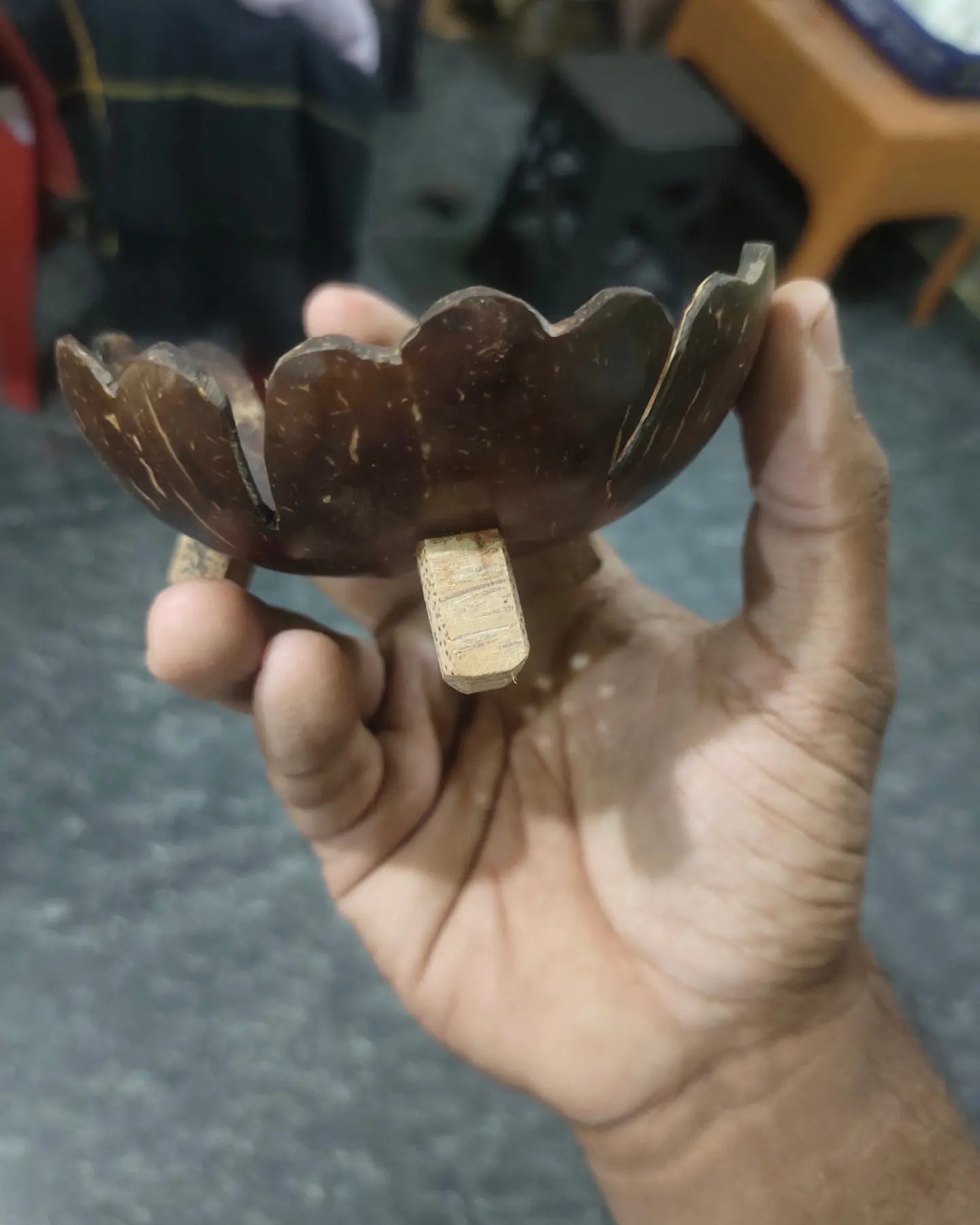 Floral design coconut shell soap bowl set of 1