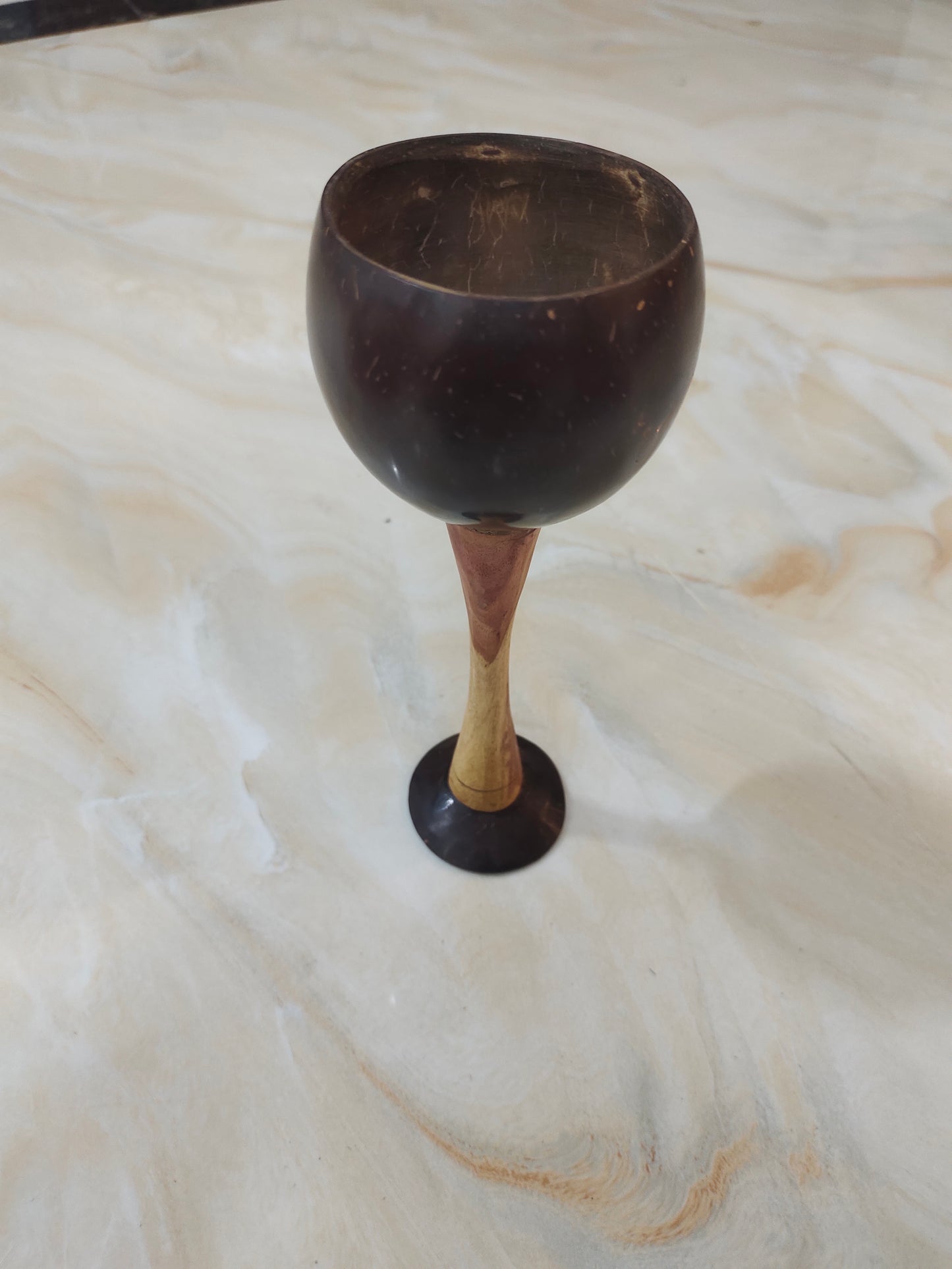 Coconut shell wine cup